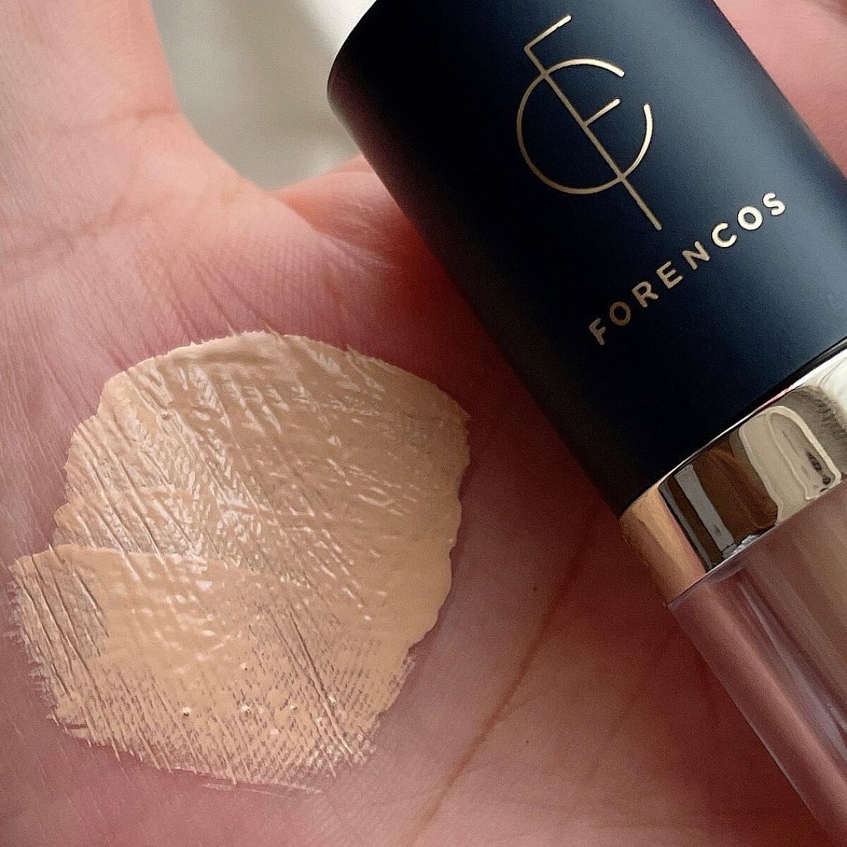 タトゥーウォータープルーフスカーコンシーラー/フォレンコス/リキッドコンシーラーを使ったクチコミ(3枚目)