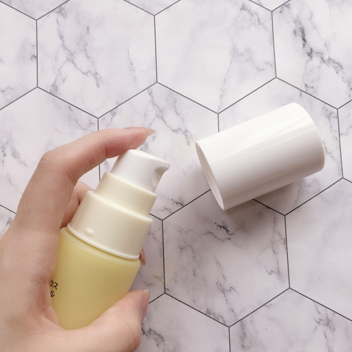 パーフェクトワンフォーカス スムースウォータリージェル/PERFECT ONE  FOCUS/オールインワン化粧品を使ったクチコミ（2枚目）