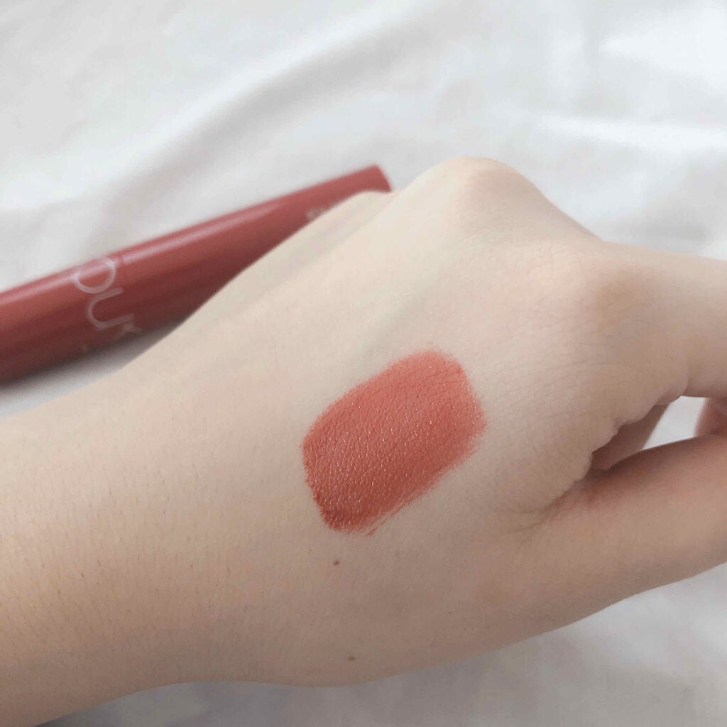 ジューシーラスティングティント/rom&nd/リップティントを使ったクチコミ(3枚目)