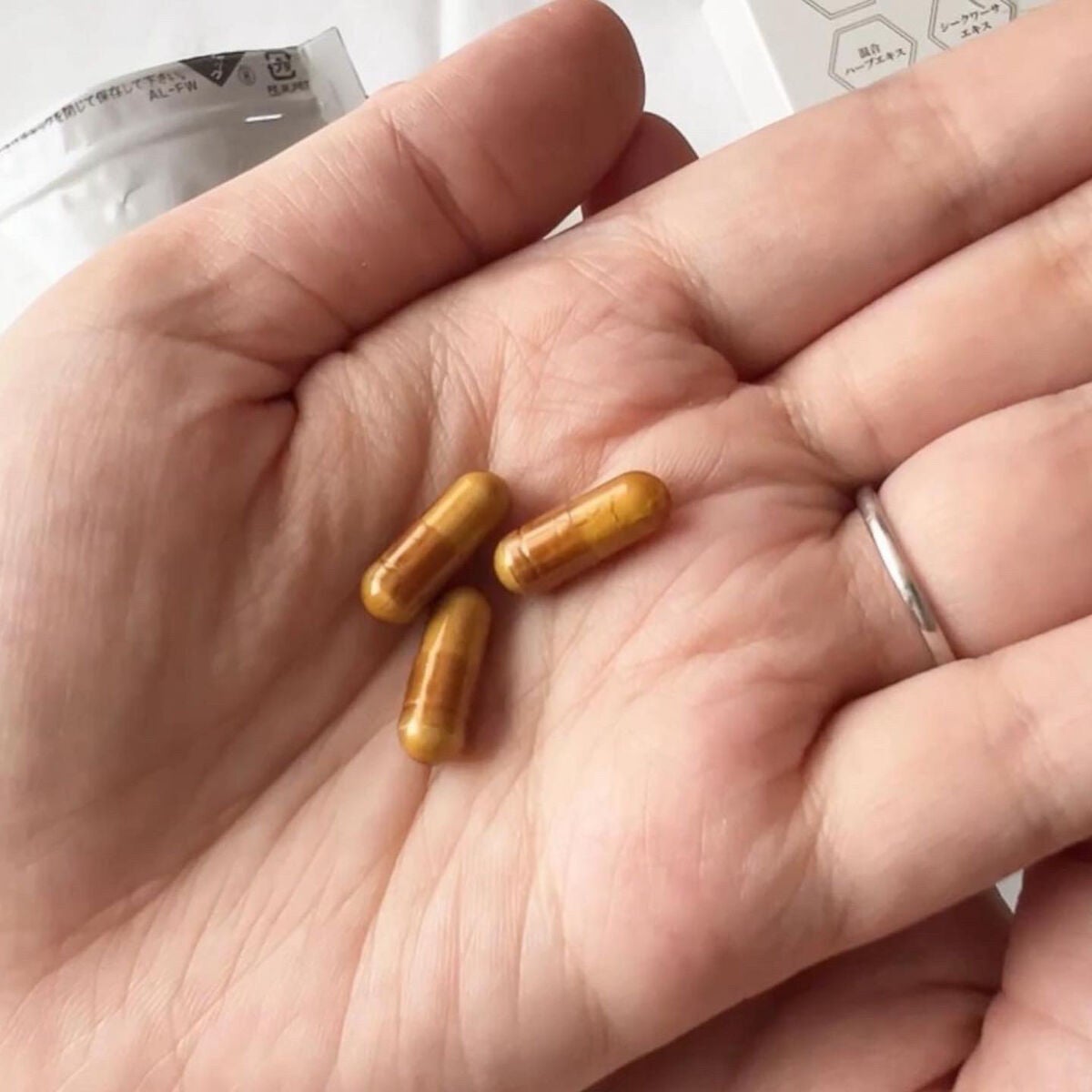 プレミアムサンカットDR/swiss/美容サプリメントを使ったクチコミ(4枚目)