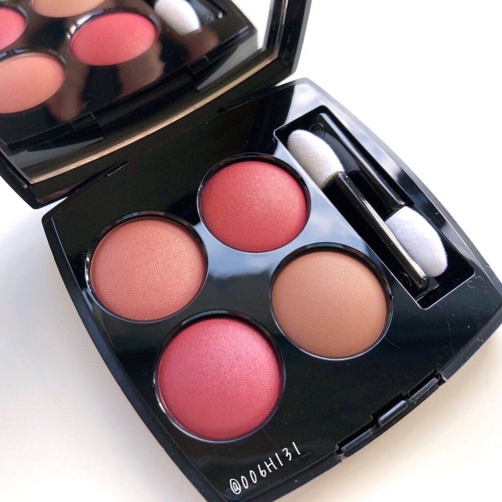 レ キャトル オンブル/CHANEL/アイシャドウパレットを使ったクチコミ(2枚目)