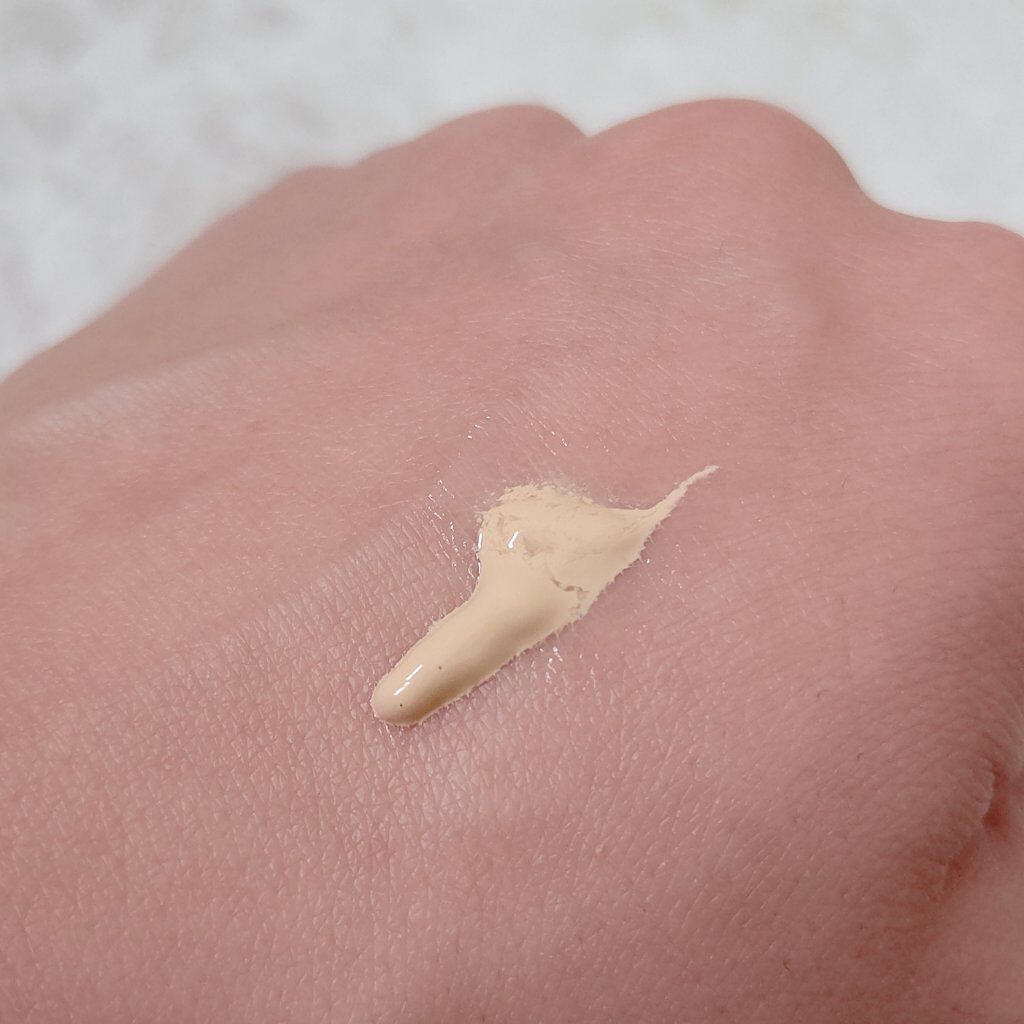 エタリテ フレディアス ブライトアップベース/シャルレ/化粧下地を使ったクチコミ（3枚目）