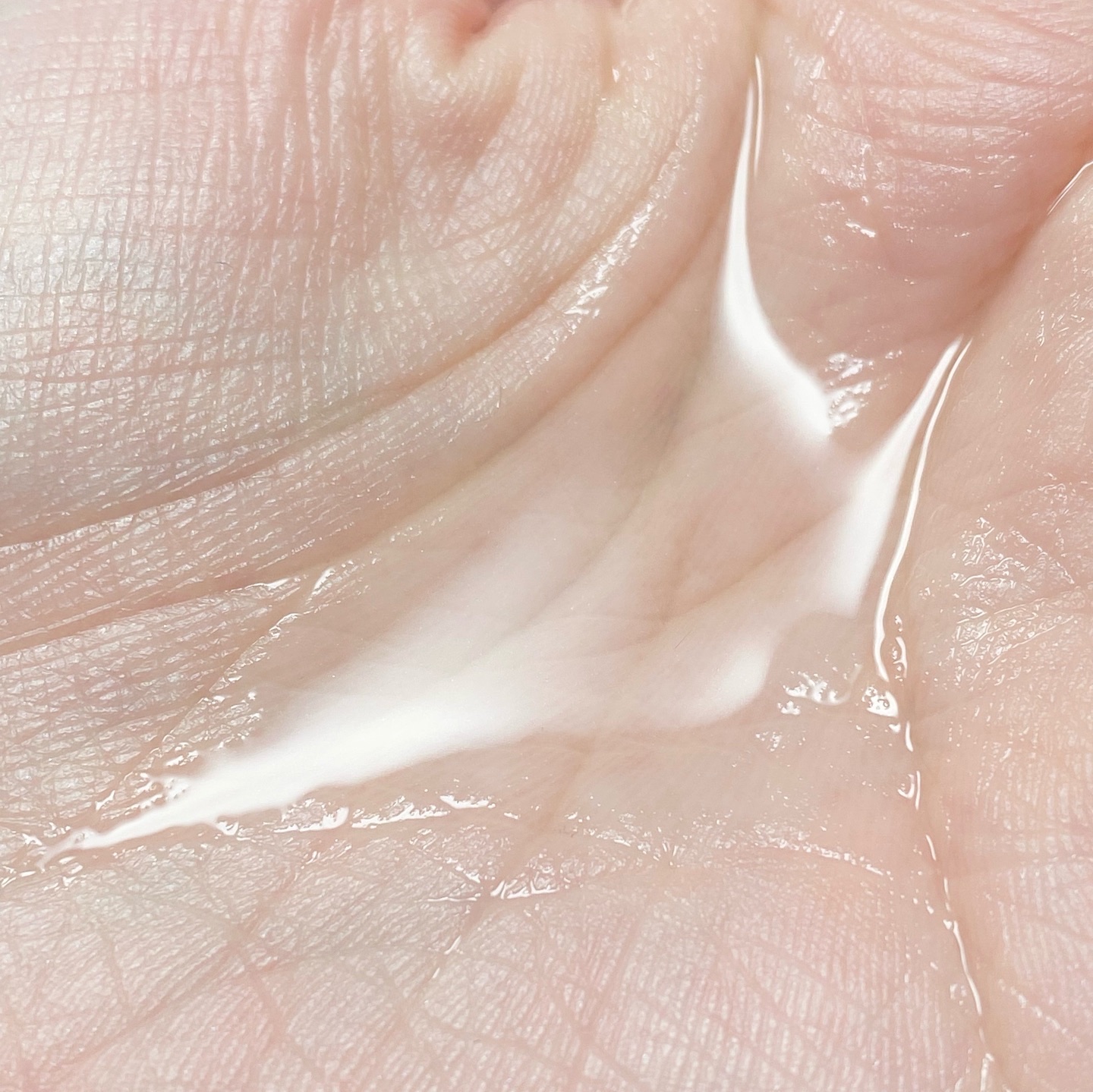 ピンクアロエビタトナー/APRILSKIN/化粧水を使ったクチコミ（2枚目）