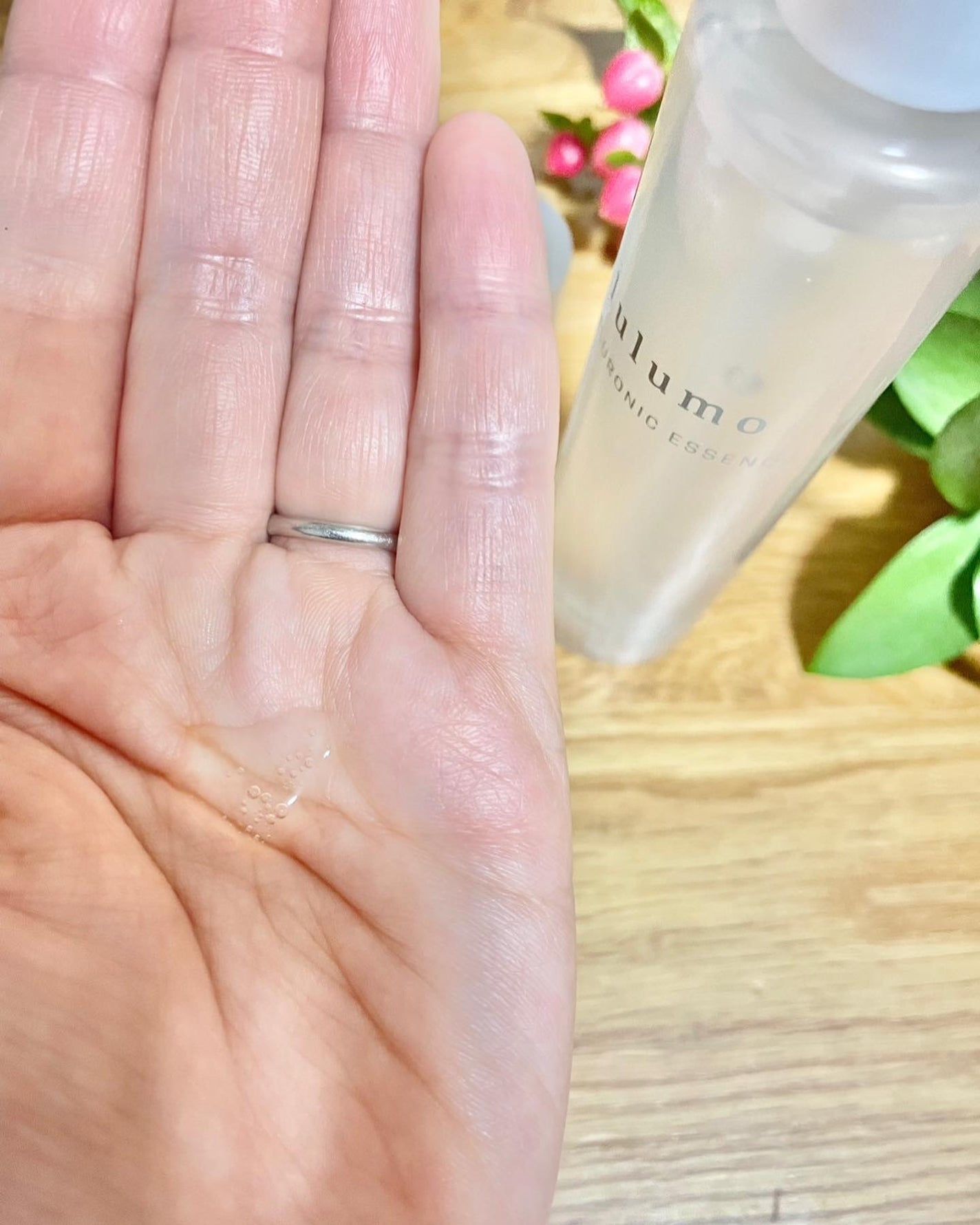 ananamargaret on LIPS 「lulumoヒアルロン酸原液💕のご紹介です♡lulumoヒアル..」(3枚目)