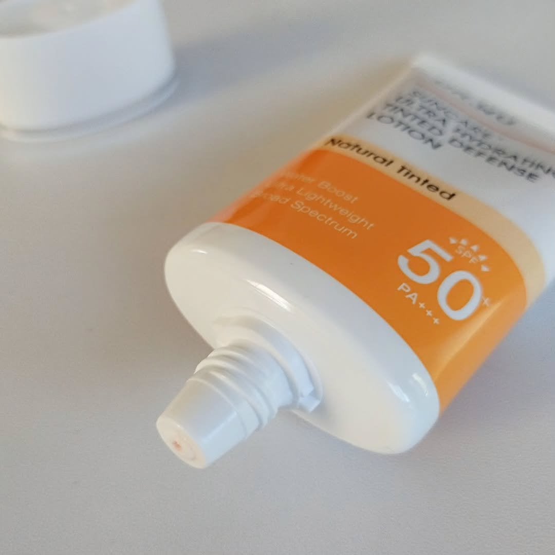 サンスクリーン+モイスト(色付き)<日焼け止め>/DR.WU/日焼け止めローションを使ったクチコミ(4枚目)