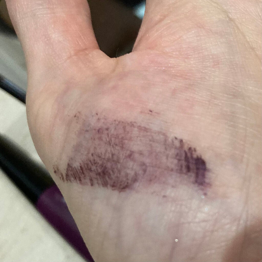 ダズルシャドウ/M・A・C/単色アイシャドウを使ったクチコミ(4枚目)