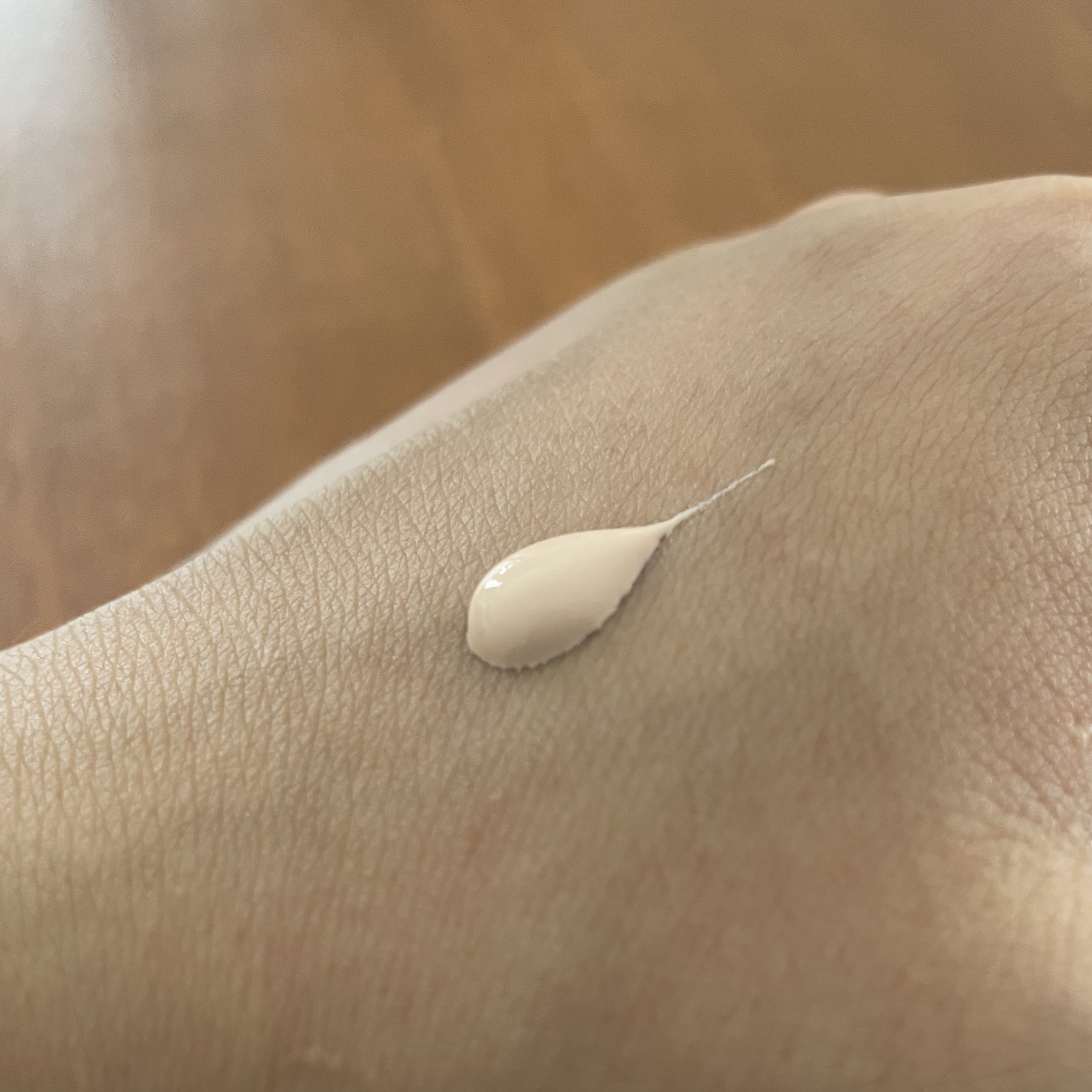 エアリーステイ マイルド UV/FASIO/化粧下地を使ったクチコミ（2枚目）