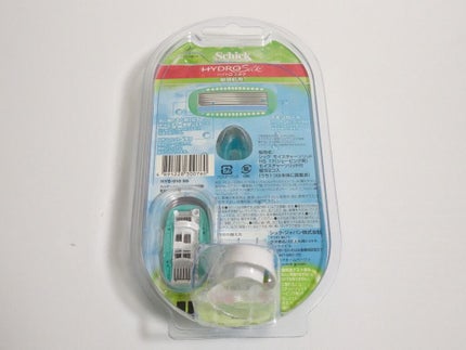 ハイドロシルク 敏感肌用 ホルダー (刃付き+替刃1コ)/ハイドロシルク/シェーバーを使ったクチコミ(2枚目)