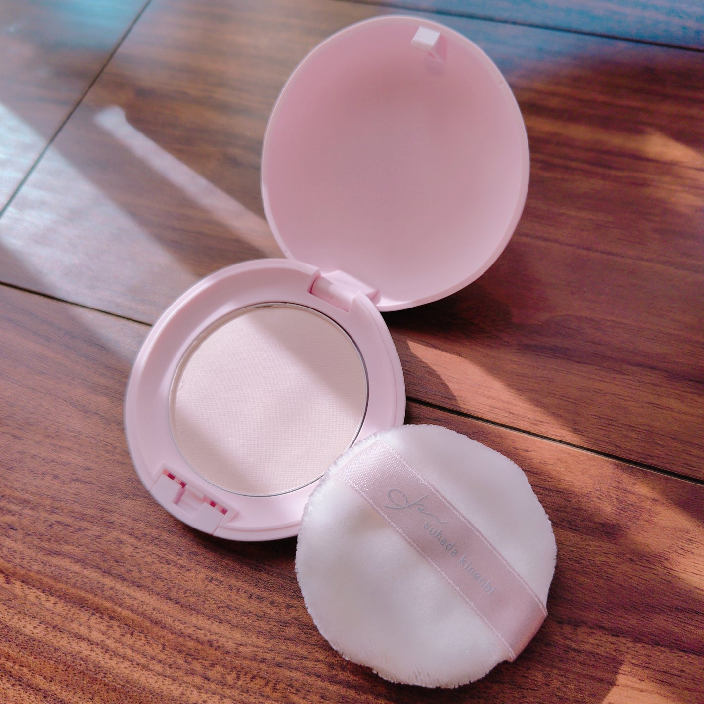 サナ 素肌記念日 スキンケアパウダー N/素肌記念日/プレストパウダーを使ったクチコミ(3枚目)