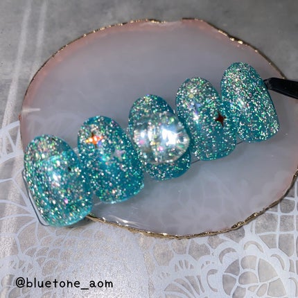 ⋆͛🦖⋆͛aomi on LIPS 「オリジナルフラッシュブルーグリーン×ゴールドでっかい氷みたいな..」(6枚目)