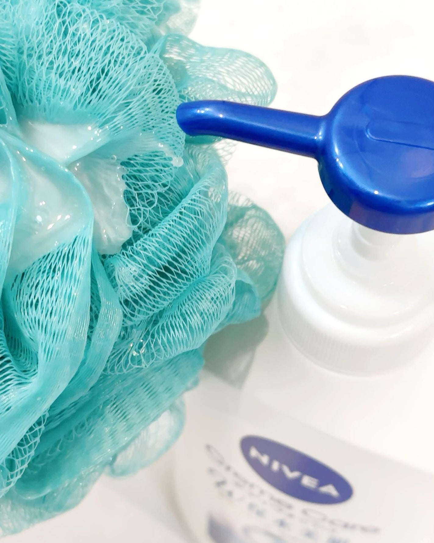 クリームケア ボディウォッシュ W保水美肌 リラクシングソープの香り/ニベア/ボディソープを使ったクチコミ(2枚目)