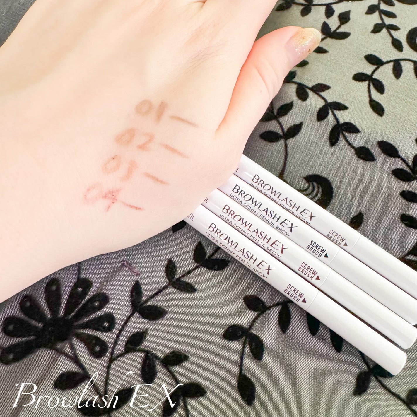 ブロウラッシュEX ウルトラスキニーペンシルブロウ N/ブロウラッシュ/アイブロウペンシルを使ったクチコミ(5枚目)