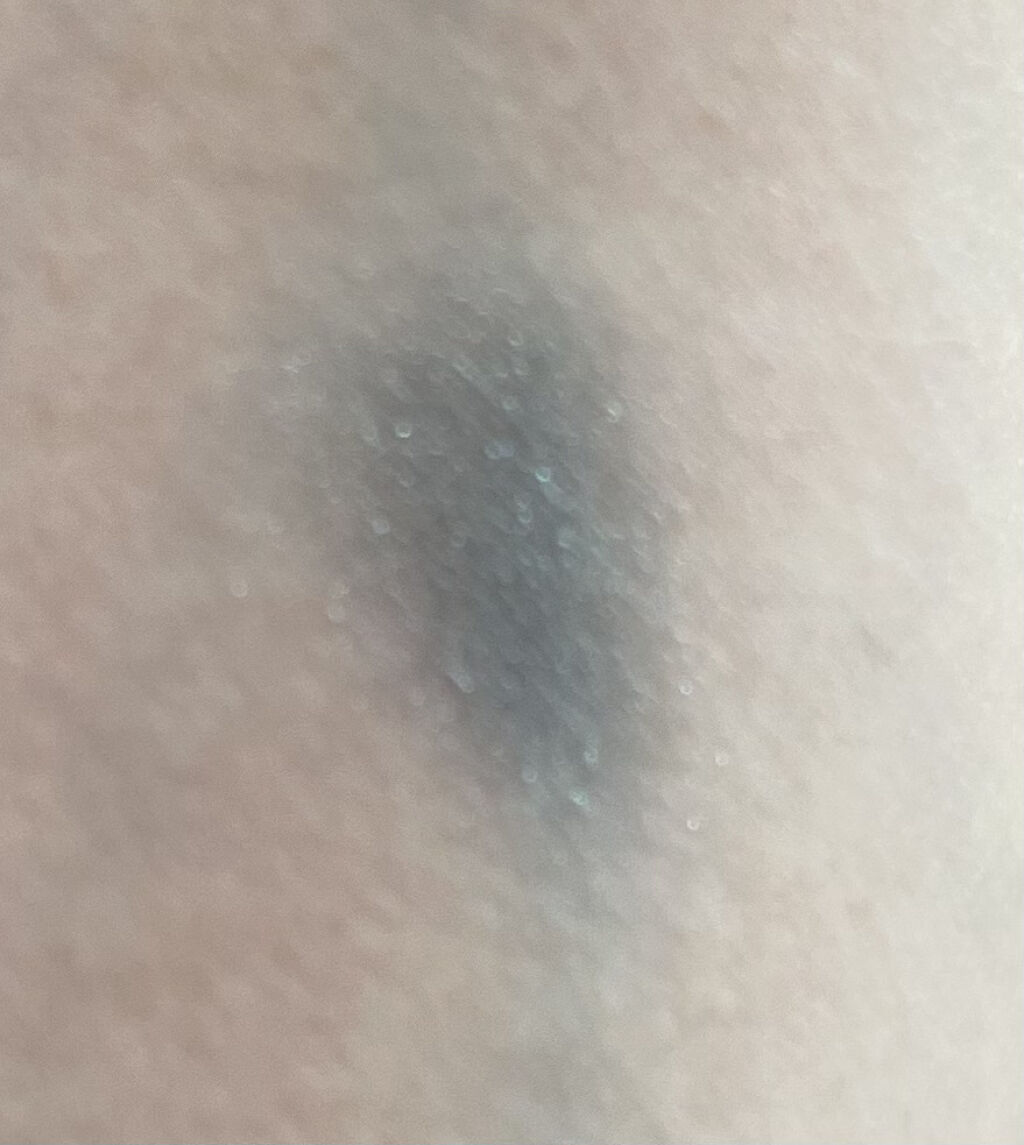 ルックアット マイアイズ GR711 ティールグリーン（生産終了）/ETUDE/単色アイシャドウを使ったクチコミ（2枚目）