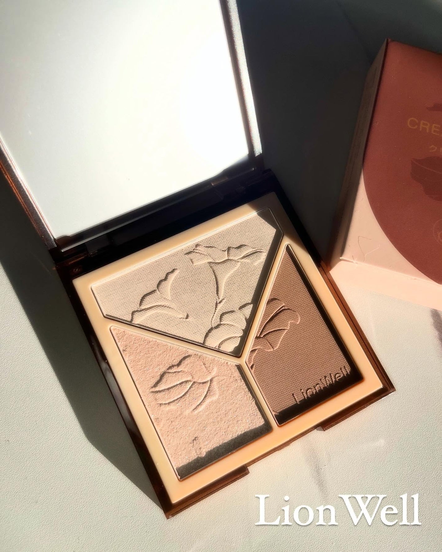 クリエイティブ コントゥア/LionWell(ライオンウェル)/シェーディングを使ったクチコミ(1枚目)