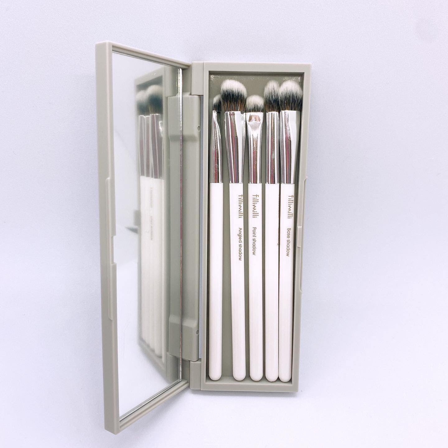 fillimilli アイメイクブラシセット アイメイクブラシセット(5種類)/fillimilli/メイクブラシを使ったクチコミ（3枚目）