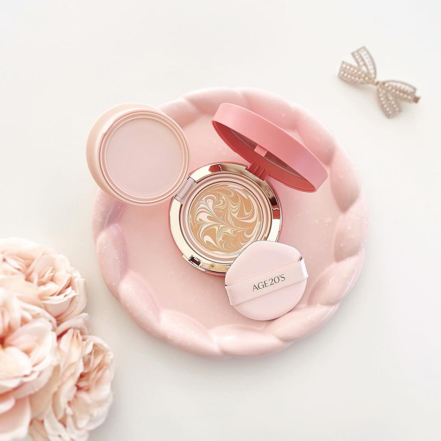 ヴェールヌーディ エッセンスパクトグロウ/AGE20’s/クリーム・エマルジョンファンデーションを使ったクチコミ(1枚目)