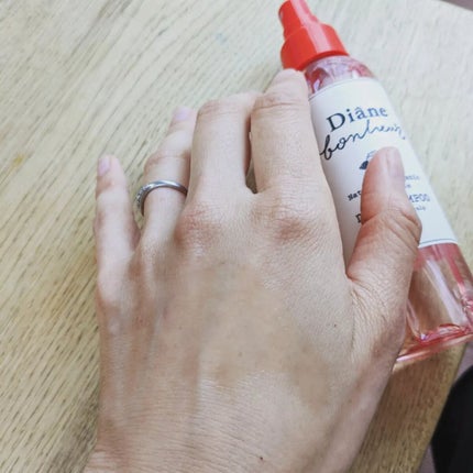 ダイアンボヌール ドライシャンプー スノーローズ/ダイアン/ドライシャンプーを使ったクチコミ(2枚目)