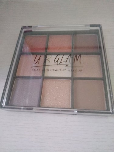 UR GLAM　BLOOMING EYE COLOR PALETTE/U R GLAM/アイシャドウパレットを使ったクチコミ（1枚目）