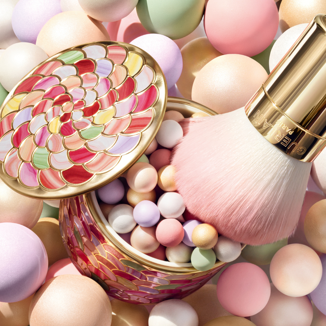 Guerlain Beauty Bees​ on LIPS 「〈メテオリット ビーユ〉の使い方を