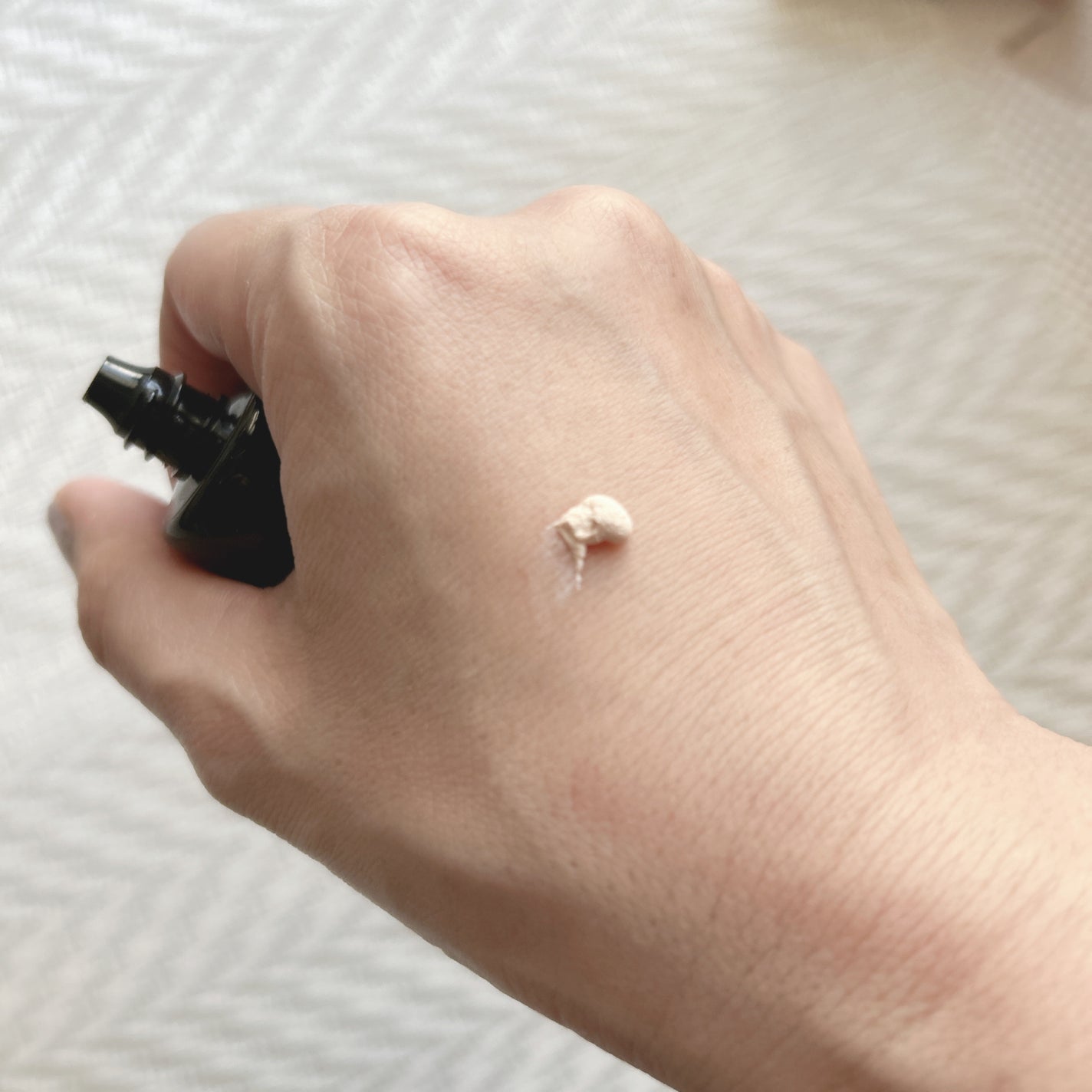 サナ 毛穴パテ職人 クッションブースター下地/毛穴パテ職人/化粧下地を使ったクチコミ(2枚目)