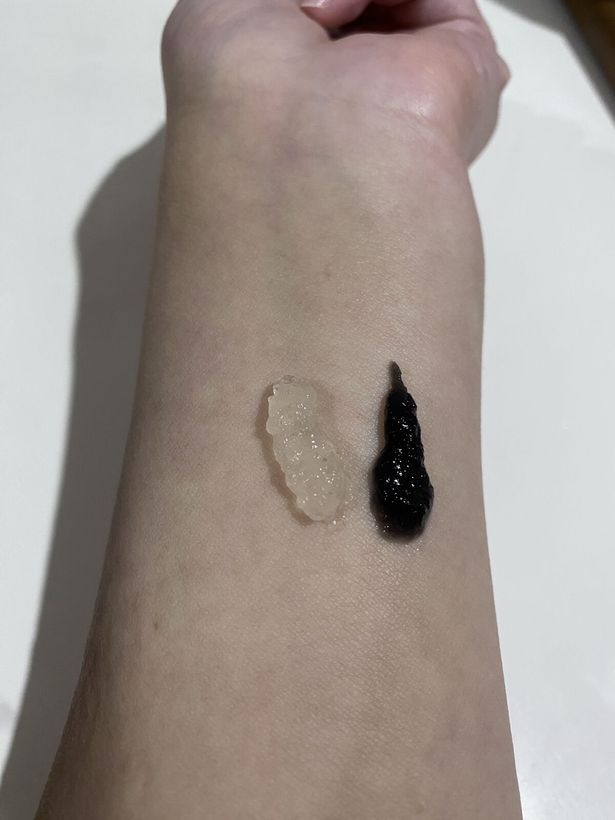 BLACK JELLY WASH（ブラックジェリーウォッシュ）/PLUEST/その他洗顔料を使ったクチコミ（3枚目）