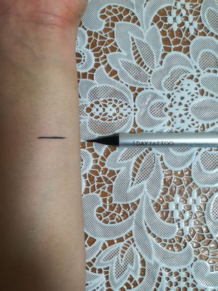 1DAY TATTOO プロキャスト ザ・アイライナー/K-パレット/リキッドアイライナーを使ったクチコミ(2枚目)