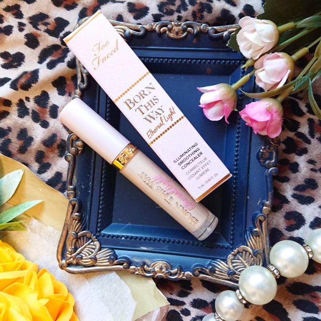 ダイヤモンドライト ハイライター ブラシ/Too Faced/メイクブラシを使ったクチコミ(2枚目)