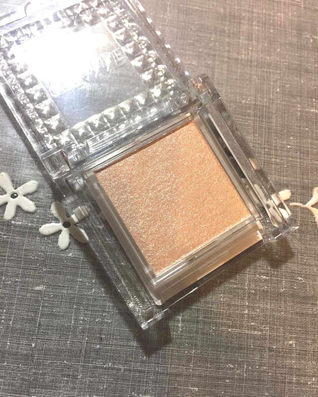 シングルカラーアイシャドウ/CEZANNE/単色アイシャドウを使ったクチコミ（2枚目）