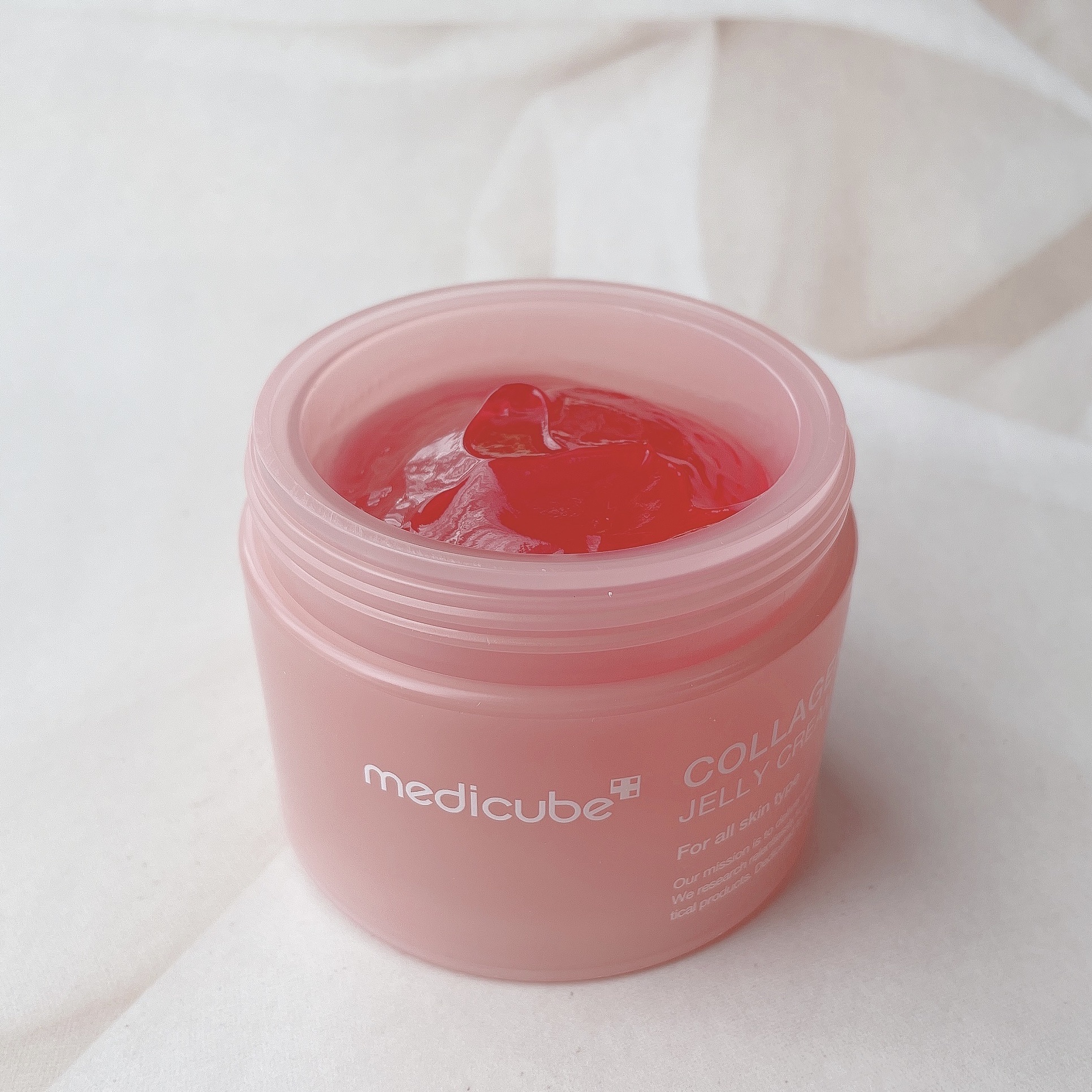 コラーゲン ジェル クリーム/MEDICUBE/フェイスクリームを使ったクチコミ（2枚目）