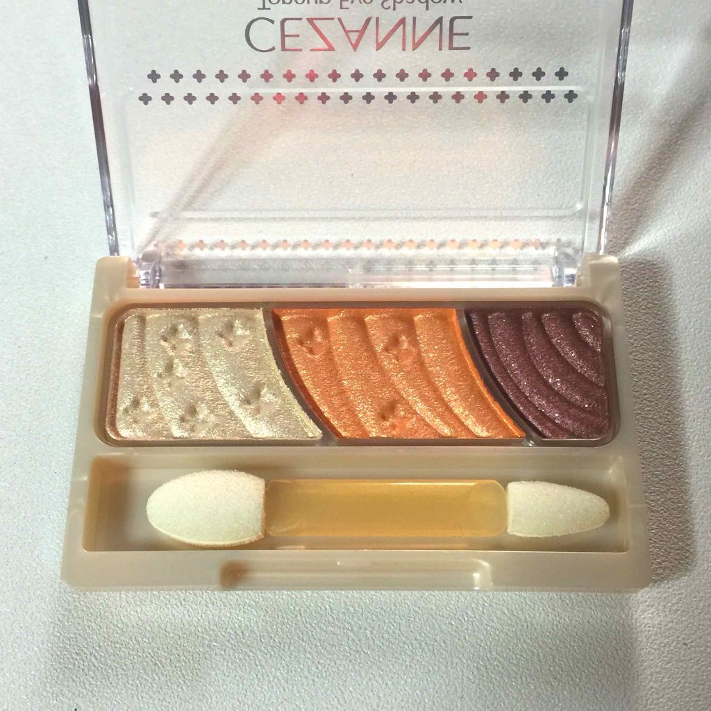 トーンアップアイシャドウ/CEZANNE/アイシャドウパレットを使ったクチコミ（2枚目）
