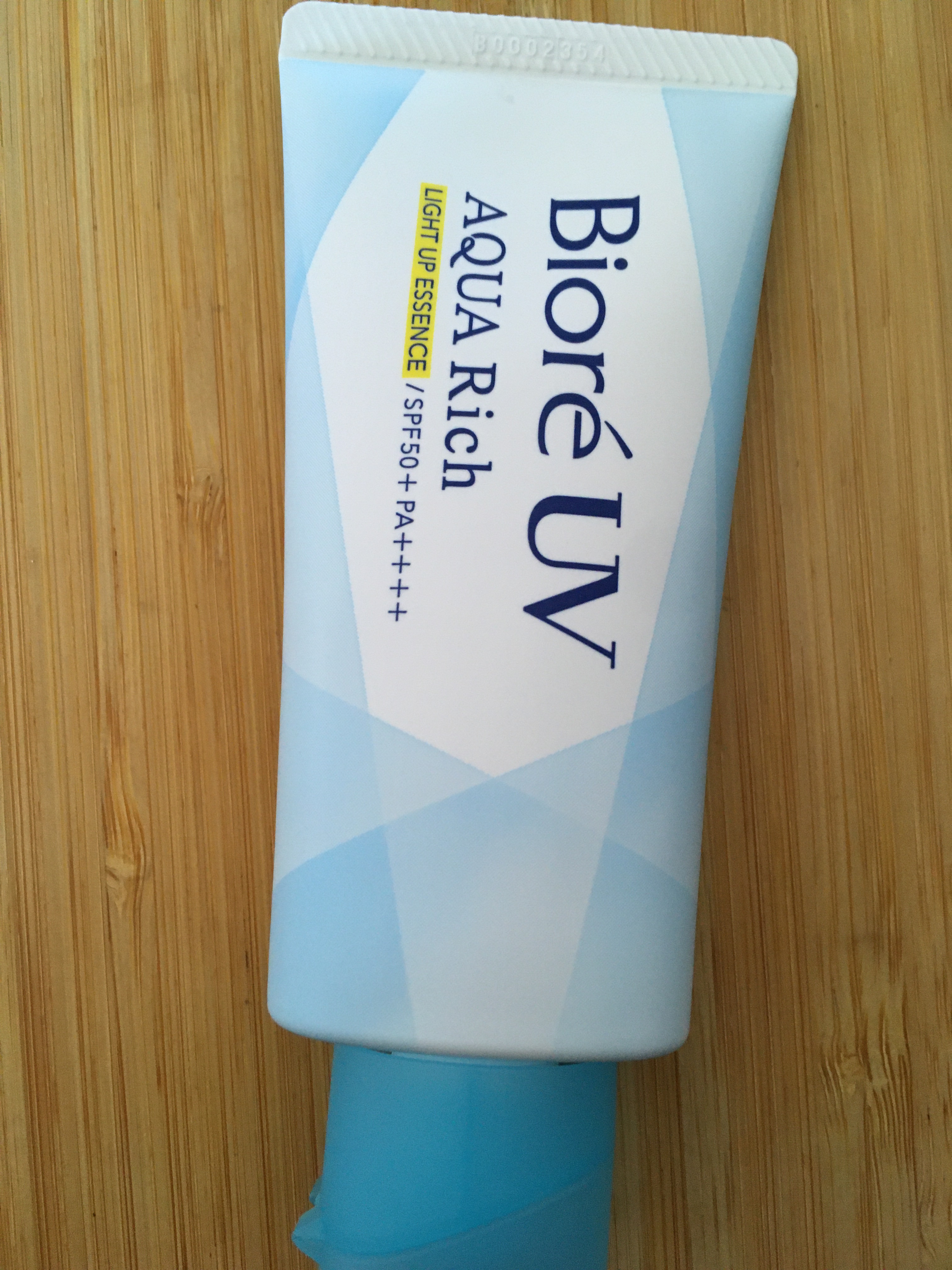 ビオレUV アクアリッチ ライトアップエッセンス/ビオレ/日焼け止めクリームを使ったクチコミ（1枚目）