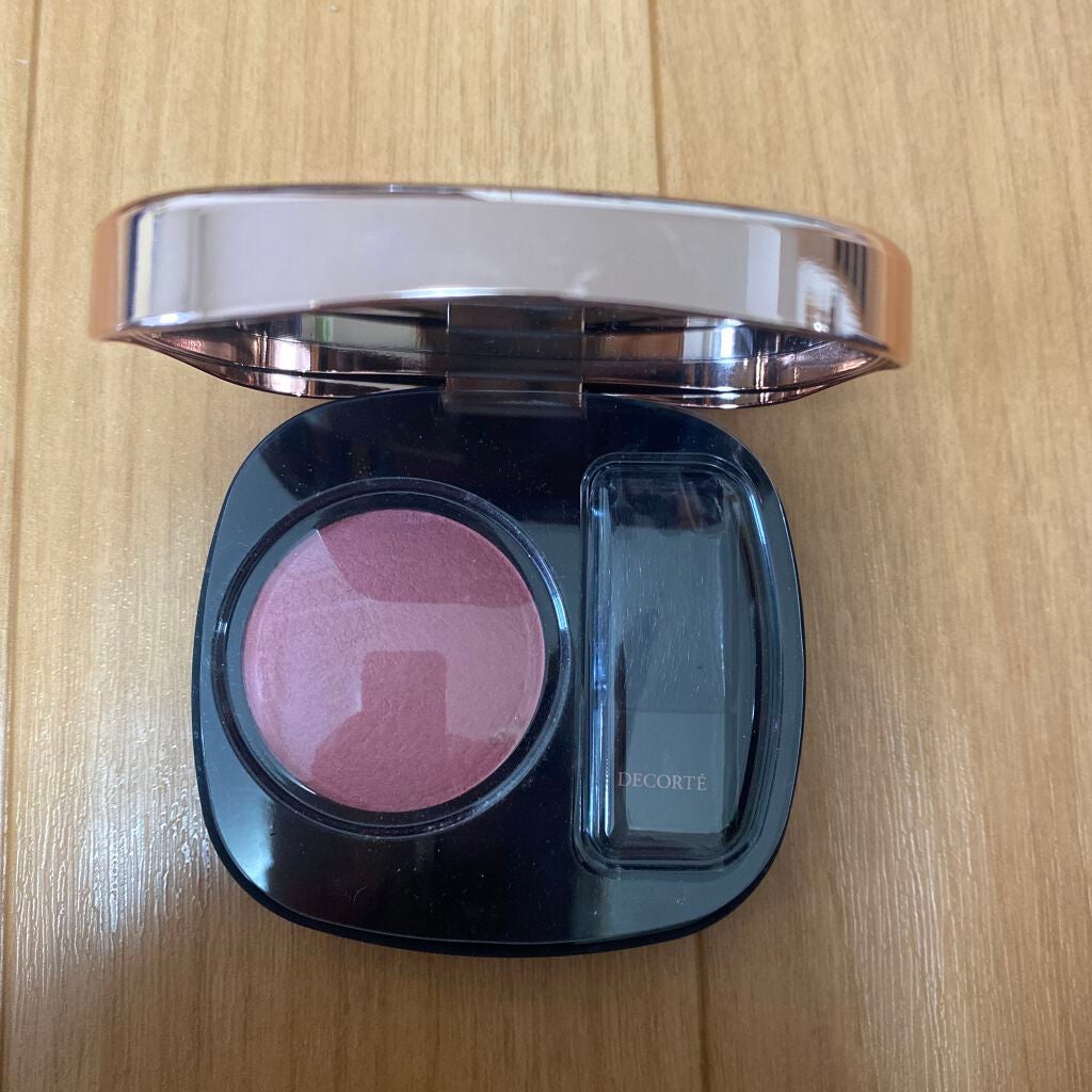 パウダー ブラッシュ/DECORTÉ/パウダーチークを使ったクチコミ(1枚目)