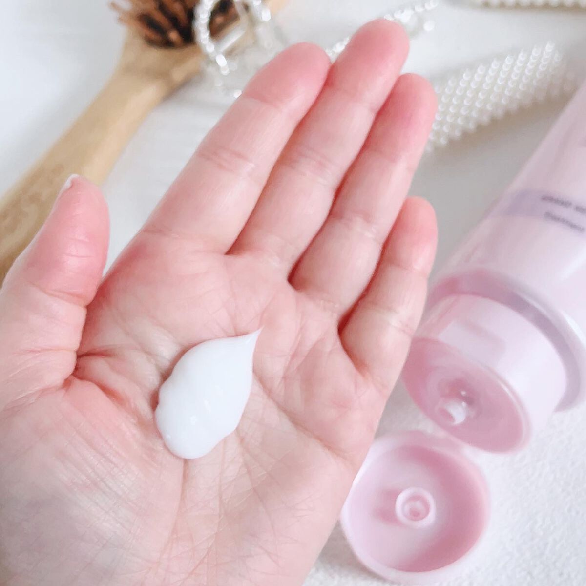 フローディア シャンプー グランメロウ/FLOWDIA/サロンシャンプーを使ったクチコミ(7枚目)