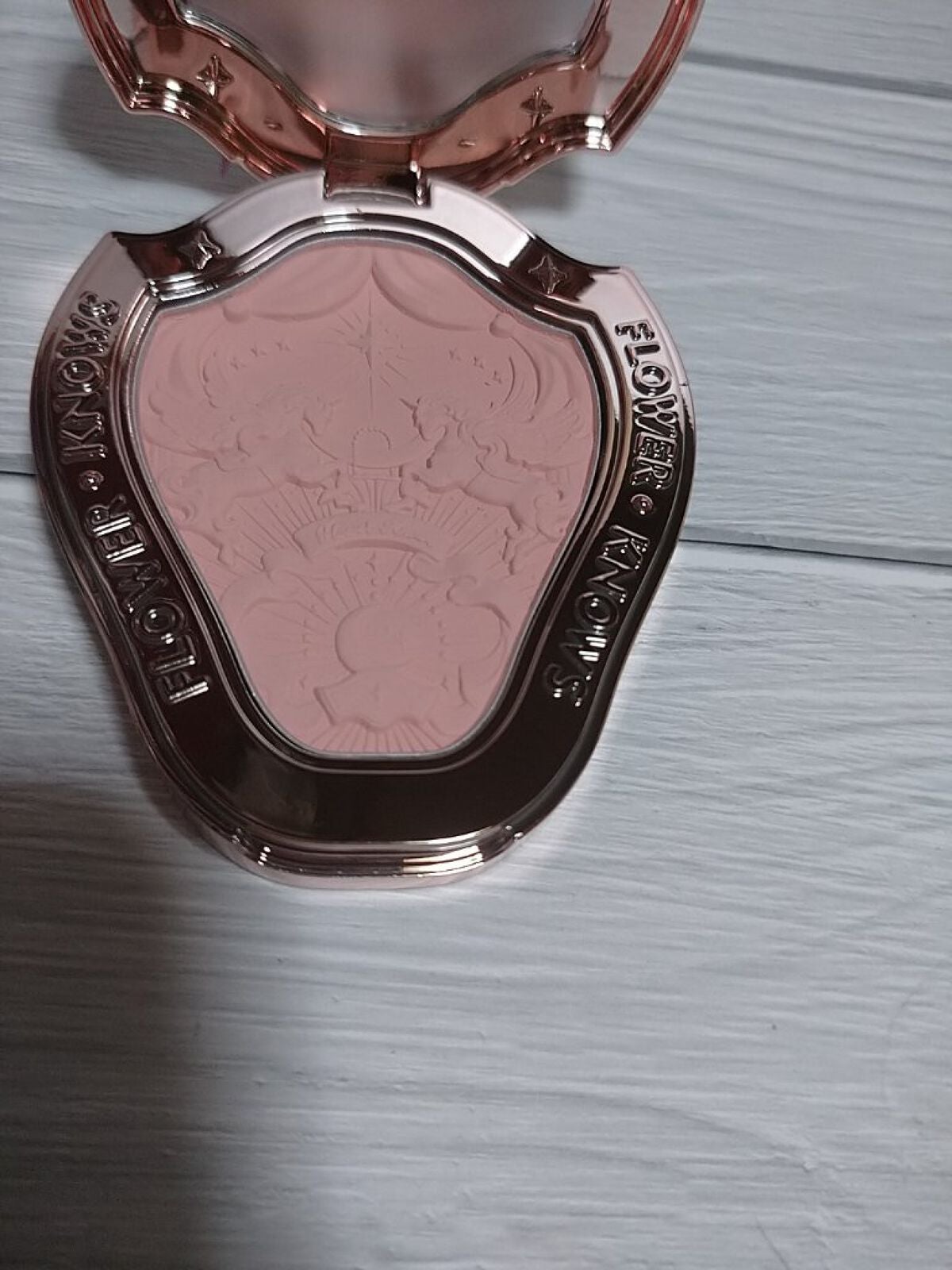 クリスタルユニコーンシリーズ チークブラッシュ/FlowerKnows/パウダーチークを使ったクチコミ(2枚目)