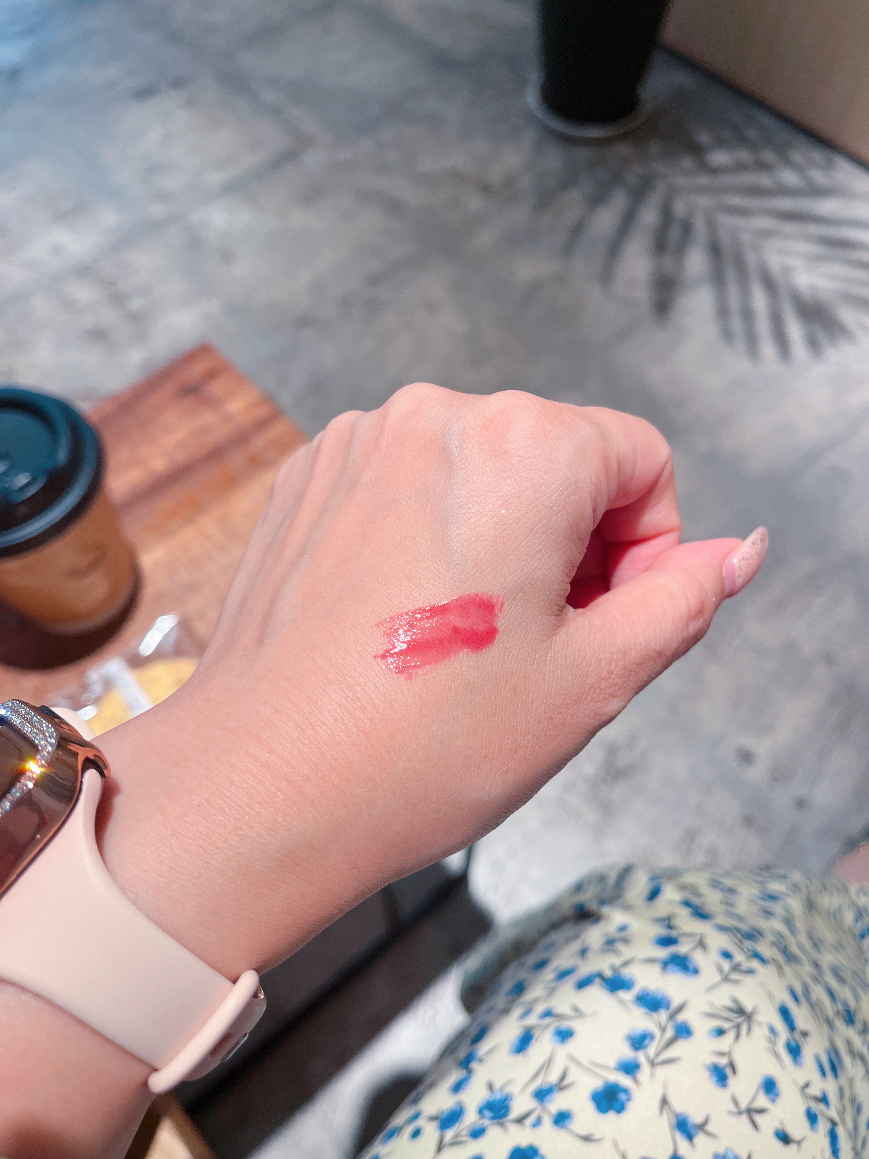 ゲットイットティントグレーズバーム/TONYMOLY/リップティントを使ったクチコミ（3枚目）