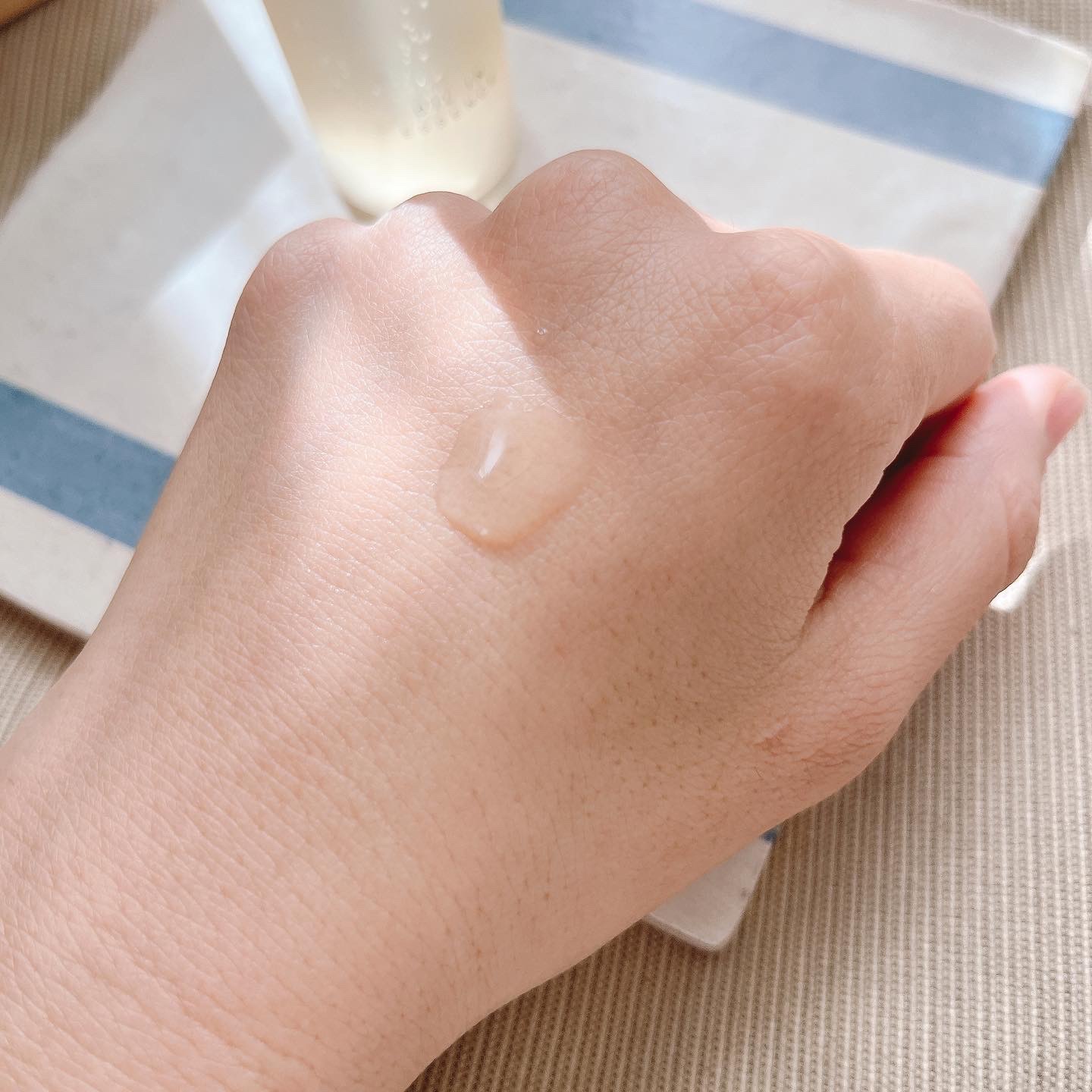 オイルインエッセンス/MUQURU/ブースター・導入液を使ったクチコミ（3枚目）