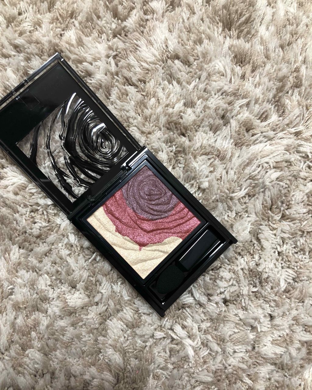 ダークローズシャドウ/KATE/アイシャドウパレットを使ったクチコミ（2枚目）