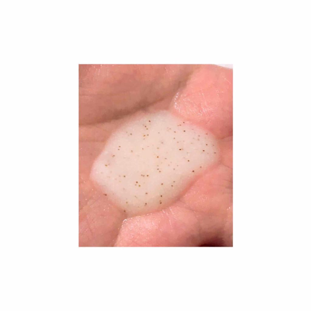 ボディスクラブ ゴートミルク&アプリコットビーズ/Leivy/ボディスクラブを使ったクチコミ(2枚目)