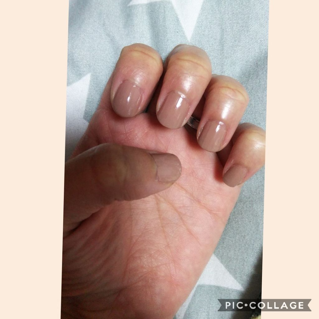 カンコレネイルカラー/DAISO/マニキュアを使ったクチコミ(2枚目)