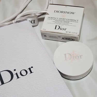 LIPSベストコスメ2020上半期カテゴリ賞　パウダーファンデ部門 第3位 Dior スノー パーフェクト ライト コンパクト ファンデーションの話題の口コミ・レビューの写真 （2枚目）