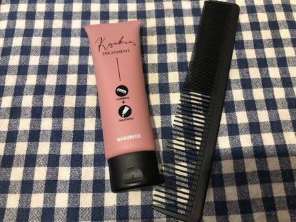 ハホニコハッピーライフ KESAKIREI トリートメントのクチコミ「ハホニコ
KESAKIREI トリートメントと
トリメンコームを使ってみました!
ヘアカラー.....」(1枚目)