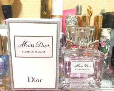 Dior ﾐｽﾃﾞｨｵｰﾙ ﾌﾞﾙｰﾐﾝｸﾞﾌﾞｰｹ✼̥୭*ˈ
一言でゆうとTHE・女子⸜❤︎⸝‍って香りです（笑）

これ付けてるといい匂いするって
凄く言われます(⁎˃ᴗ˂⁎)つけてて
自分も幸せに