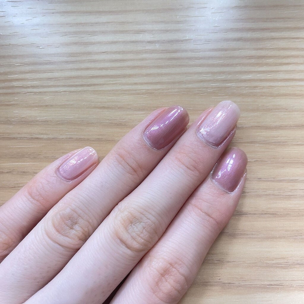 ネイルラッカー ダズリングビジュー/JILL STUART/マニキュアを使ったクチコミ(4枚目)