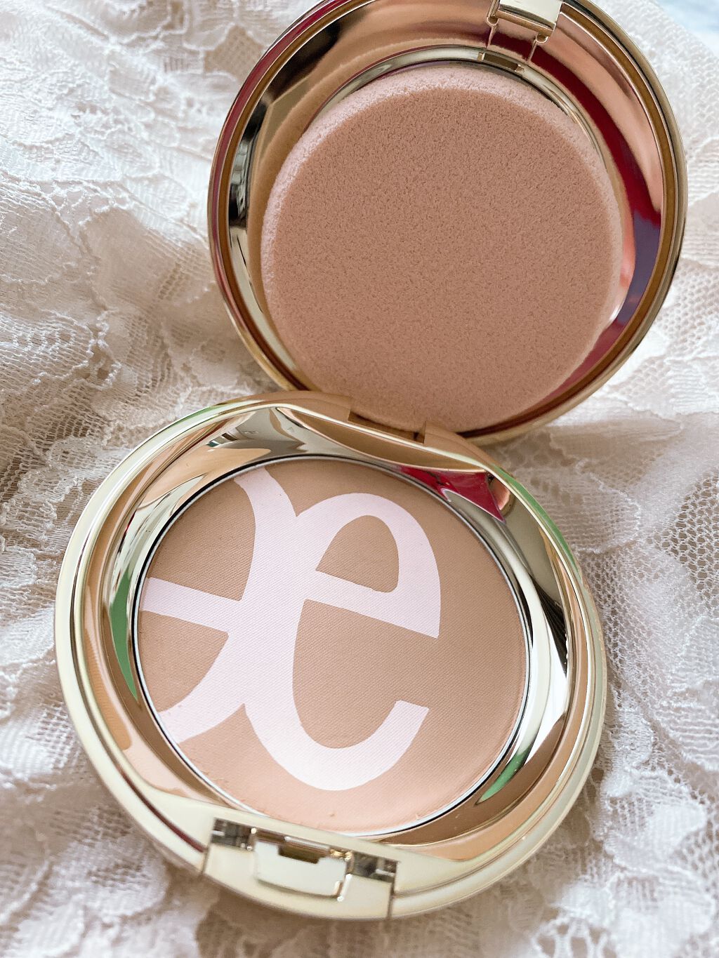 ファイン ヴェルヴェティ ファンデーション NA203/Elégance/パウダーファンデーションを使ったクチコミ（1枚目）