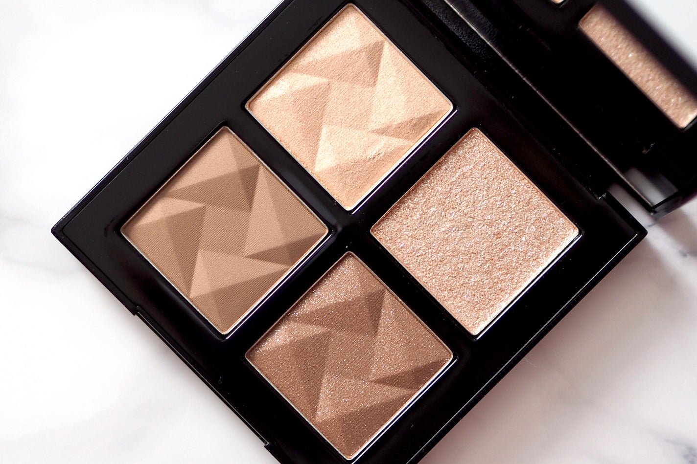 アイスカルプト/shu uemura/アイシャドウパレットを使ったクチコミ(3枚目)