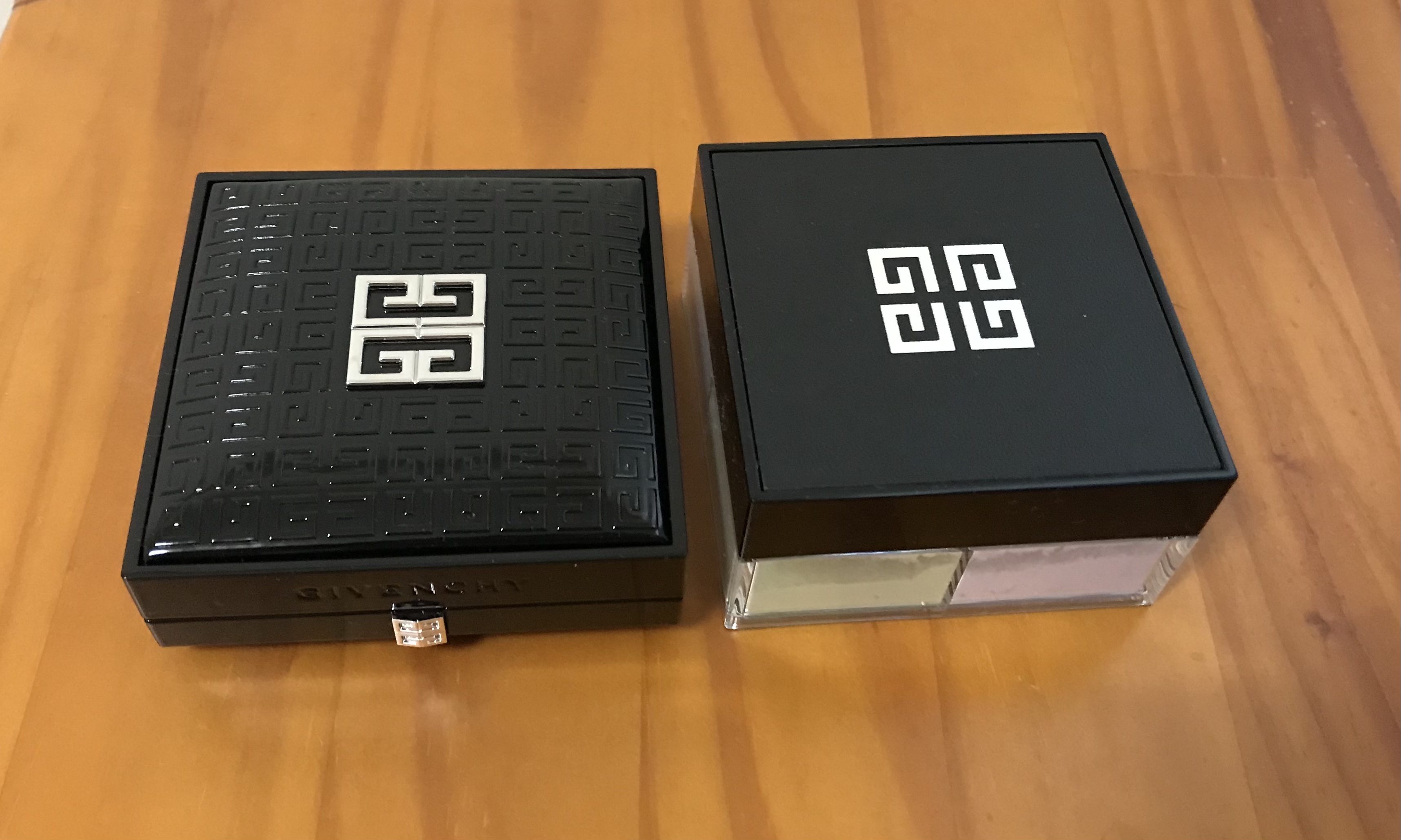 プリズム・リーブル/GIVENCHY/ルースパウダーを使ったクチコミ（3枚目）