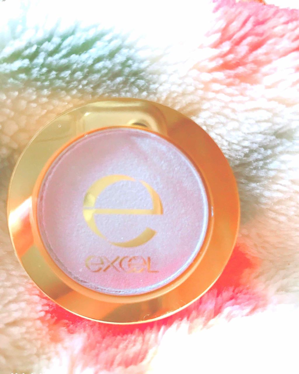 シャイニーシャドウ N/excel/単色アイシャドウを使ったクチコミ（1枚目）