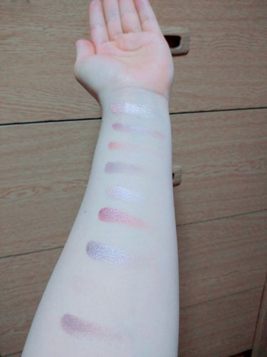 UR GLAM　BLOOMING EYE COLOR PALETTE/U R GLAM/パウダーアイシャドウを使ったクチコミ（2枚目）