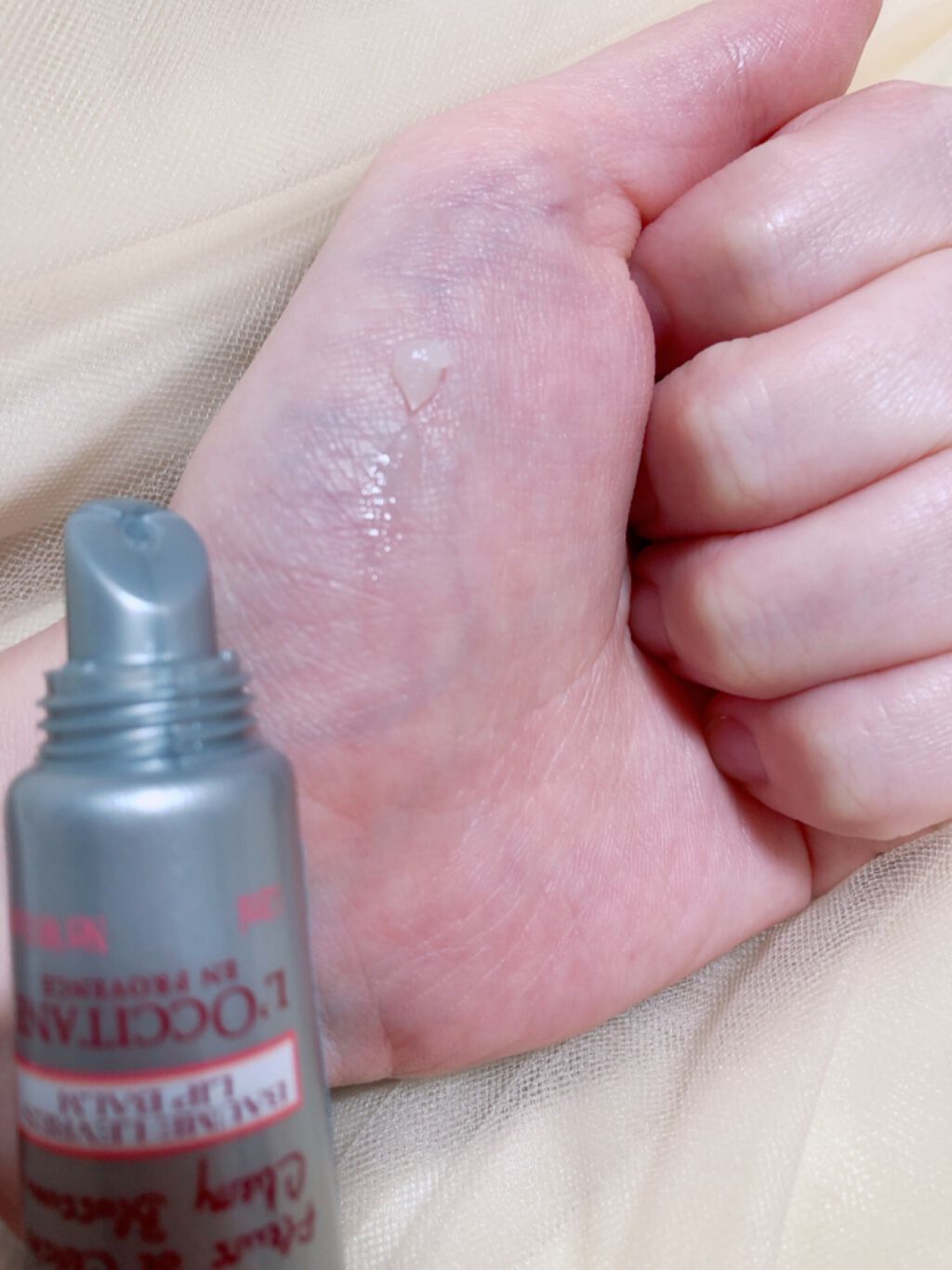 いか🌸投稿ある方フォロバのクチコミ「こんばんは！
今回は香りを楽しめるリップバームの正直レビューをしたいと思います。

L'OCC.....」（3枚目）