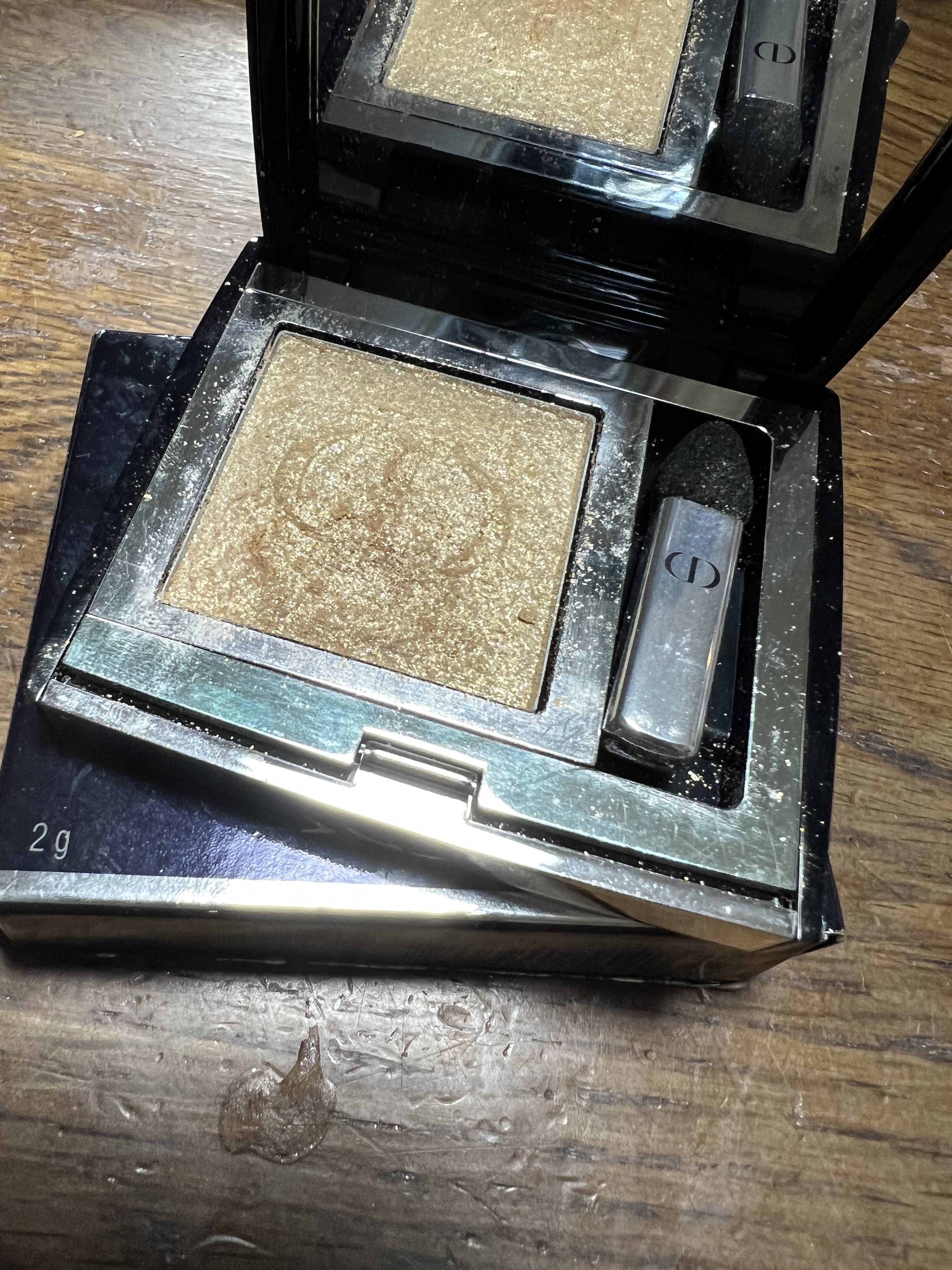 モノ クルール クチュール 616 ゴールド スター/Dior/単色アイシャドウを使ったクチコミ（1枚目）